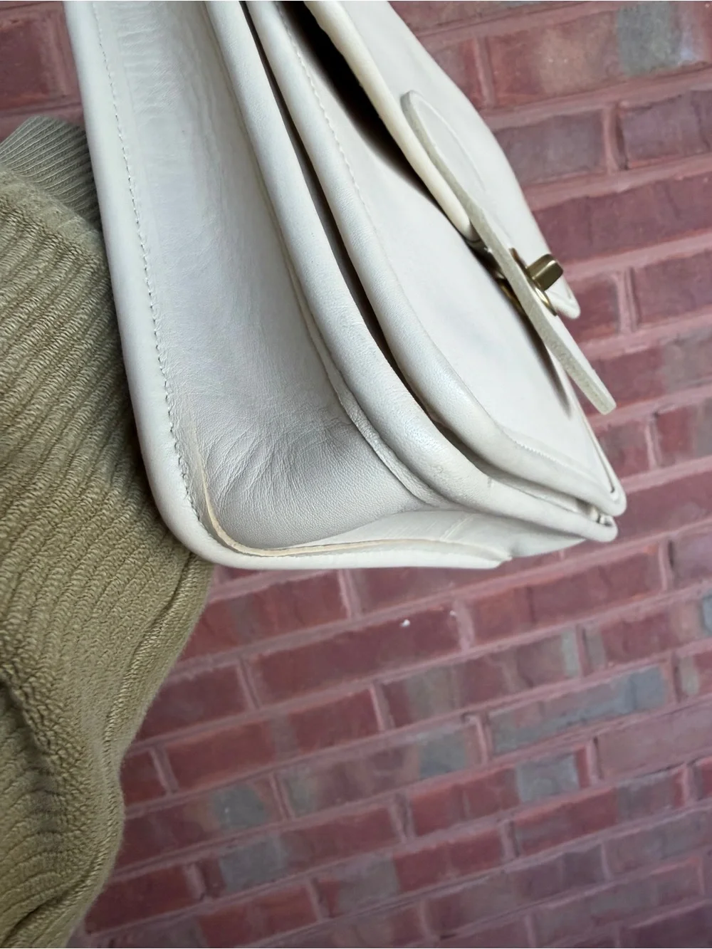 Vintage Coach Station Bag 5130 in Bone EUC